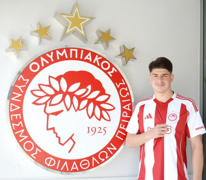 Εβαλε 2 γκολ σε Ολυμπιακό και υπέγραψε - Φορ… θηρίο "πυροβολεί ασταμάτητα"!