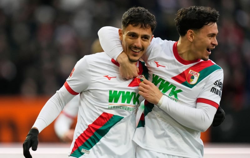 Δεν πάει ΑΕΚ o Σάλιακας, αλλά "πακέτο" με Γιαννούλη σε άλλη ελληνική ομάδα!