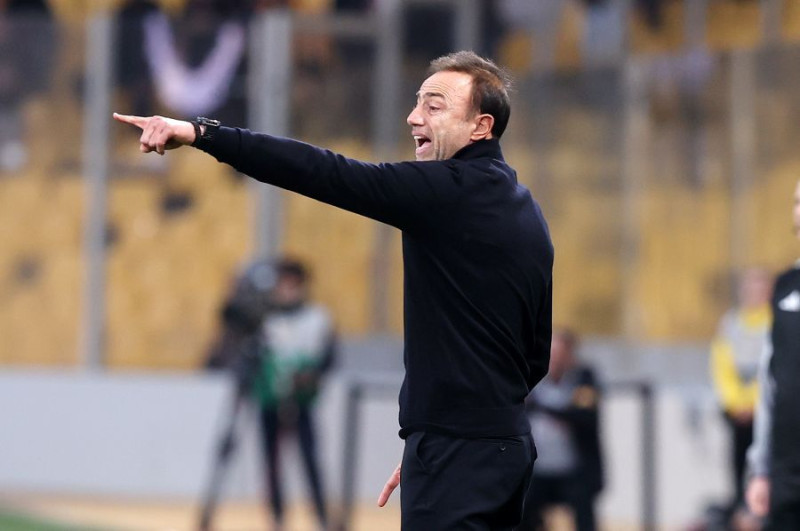 Παπαδόπουλος και Κόντης για μεγάλη ελληνική ομάδα - Απόλυση μετά το ντέρμπι