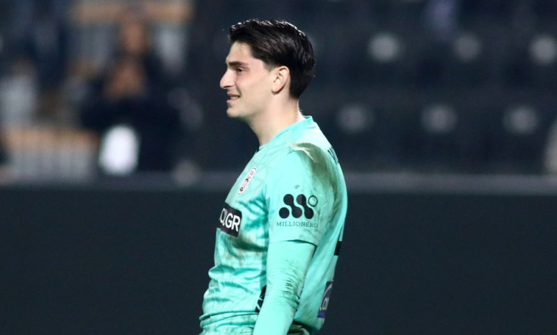 Θέος για Μοναστηρλή: «Άργησε κιόλας να πάρει την ευκαιρία»!