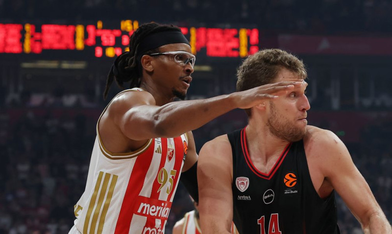 O Mονέκε και ο Βεζένκοφ