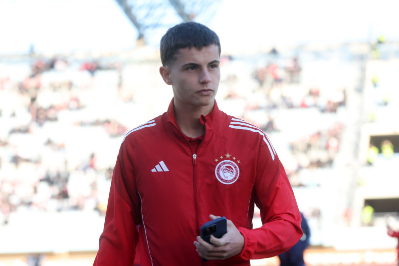 Σύνθημα τίτλου από Μουζακίτη: "Περήφανοι για όσα κάναμε, μένει ένας στόχος"