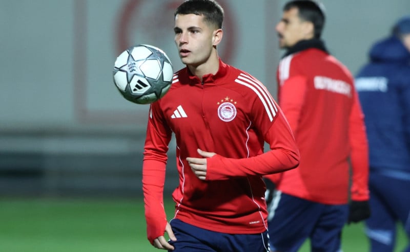 «Υπερποσό» ζητά ο Μαρινάκης για Μουζακίτη - Το πήραν απόφαση για Τζολάκη!