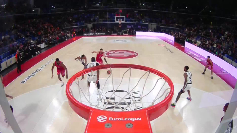 Το ρεσιτάλ καρφωμάτων του Νίμπο κόντρα στην Παρτιζάν (ΒΙΝΤΕΟ)