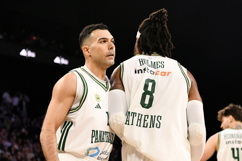 Σλούκας: "Είδα αναστάτωση, αλλά ελέγχαμε το ματς" - Η ατάκα για συνέχεια