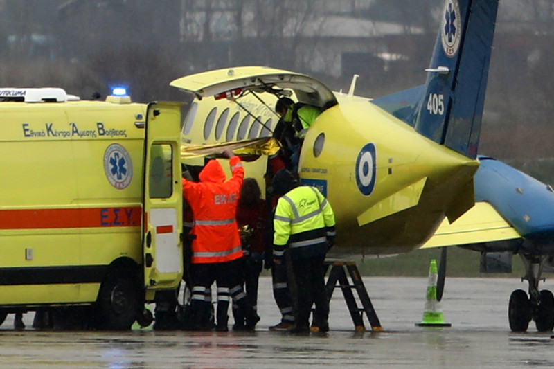 Σε σταθερή κατάσταση οι δύο οπαδοί του ΠΑΟΚ - Τι αναφέρουν οι γιατροί