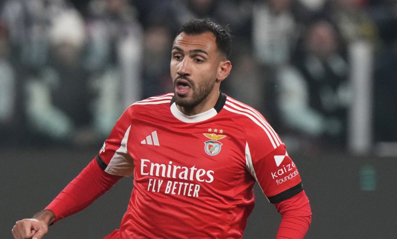 Αποθέωσε Παυλίδη ο Μουρίνιο: "Κάνει φανταστική δουλειά"