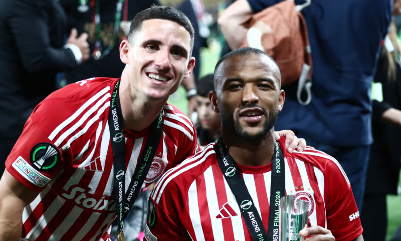 Ο Ολυμπιακός έχει έτοιμο αεροπλάνο για τον Ελ Κααμπί (ΒΙΝΤΕΟ)