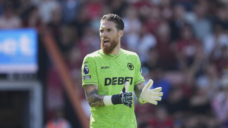 Θέλει πρώην παίκτη του Ολυμπιακού στη Νότιγχαμ ο Μαρινάκης