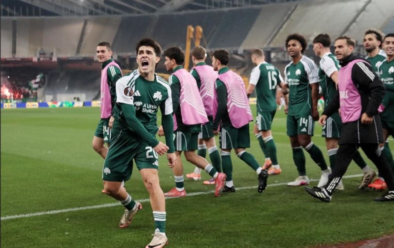 Μπενίτεθ: «Σκληροτράχηλη και συμπαγής ομάδα η Πλζεν»