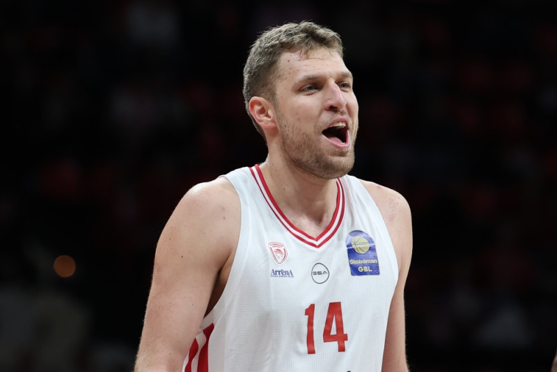 Τρελάθηκε με το 1ο δεκάλεπτο Βεζένκοφ ο Μόρις - Η ανάρτηση 