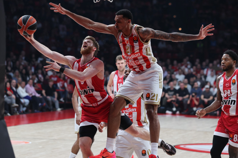 Τεράστιος Βεζένκοφ, δεν χαρίζεται ούτε στα… αδέρφια του - Νίκη πρωτιάς (Vd)