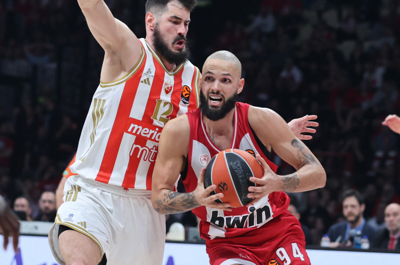 Τεράστιος Βεζένκοφ, δεν χαρίζεται ούτε στα… αδέρφια του - Νίκη πρωτιάς (Vd)