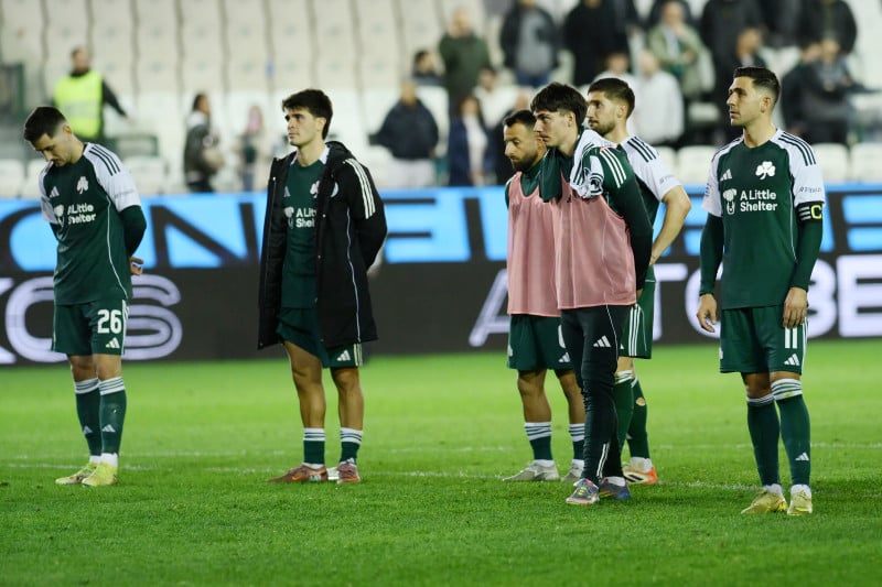 Στάθηκαν… προσοχή οι παίκτες του ΠΑΟ και τα «άκουσαν» από τη 13 (ΦΩΤΟ)