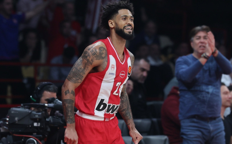 Μποζίκας: «Σου βάζει ψυχολογικά προβλήματα με τον τρόπο που παίζει» (Vid)