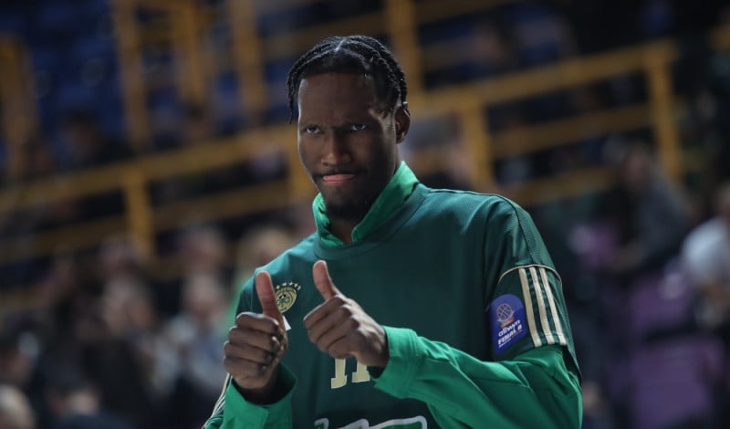 Ανεβάζει το "ταβάνι" του ΠΑΟ: Τι γράφουν οι Σέρβοι για Χέιζ-Ντέιβις