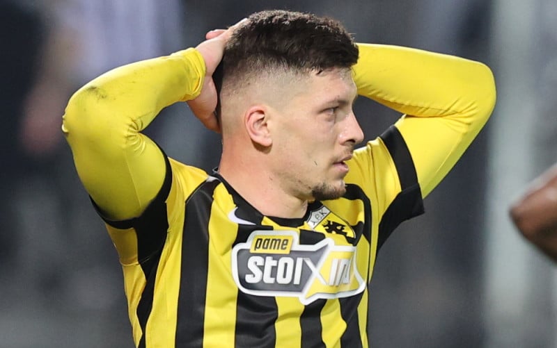 Δεν πίστεψαν στο διπλό! Μάγκας Στρακόσια - Βραβείο υποκριτικής ο Ζαφείρης