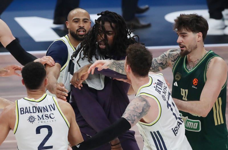 Έκλεισαν τα... μάτια στο φινάλε στο ΟΑΚΑ - Τι αναφέρει το φύλλο αγώνα