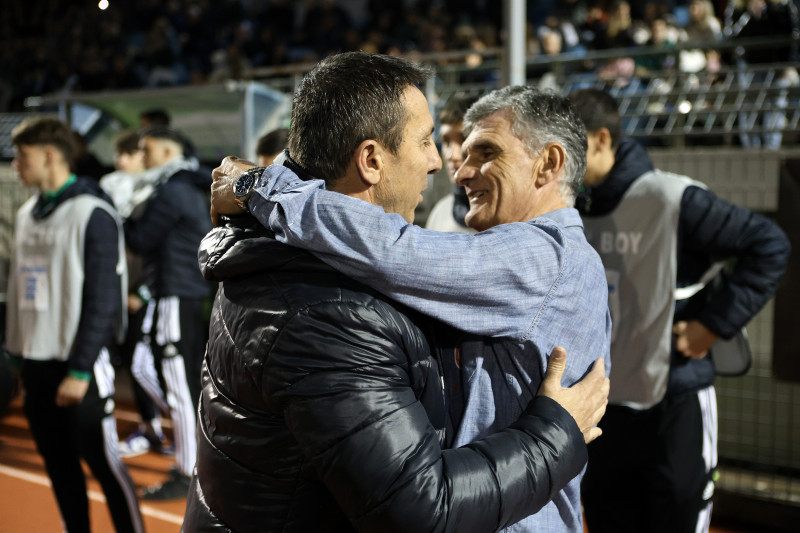 Ποιόν αγκάλιασε ο Μεντιλίμπαρ στη Λιβαδειά; (ΦΩΤΟ)