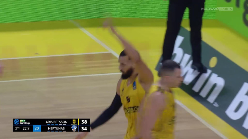 Tο κάρφωμα του Νουά που ξεσήκωσε τον κόσμο (ΒΙΝΤΕΟ)