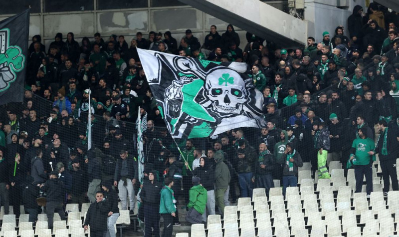 Οι οπαδοί του ΠΑΟ στο ΟΑΚΑ