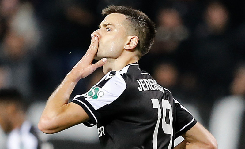 Απίστευτο! Ο Γερεμέγεφ... έπιασε τον Τσάλοφ σε 614 λεπτά