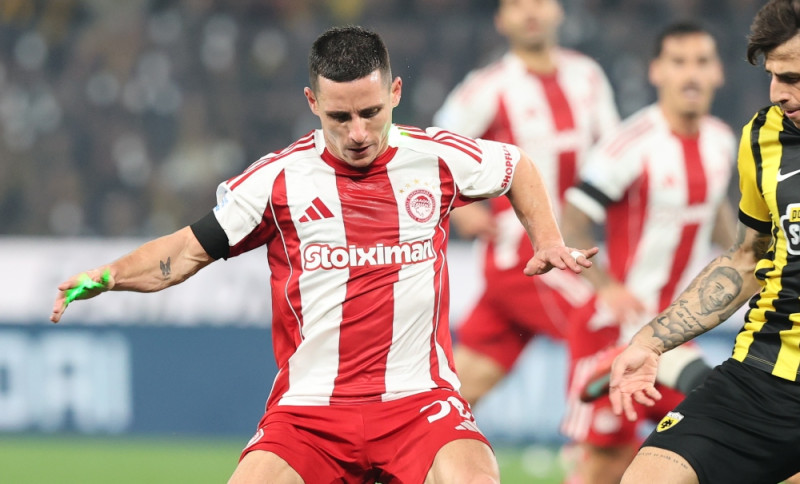 Επίσημο! Τότε η απολογία Ποντένσε για την ομπρέλα στη Ν. Φιλαδέλφεια