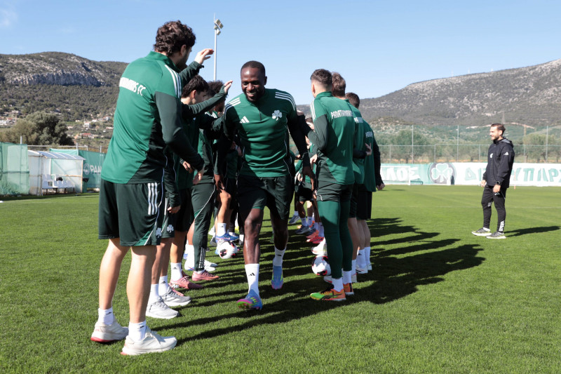 «ΕΔΕ» στον Παναθηναϊκό για Σισοκό - «Επιμονή» Μπενίτεθ να έρθει στην Ελλάδα