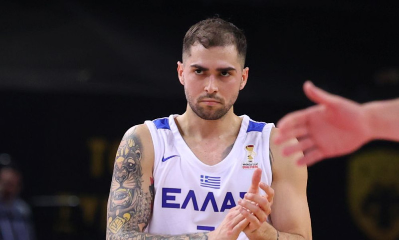 Τολιόπουλος: "Δε νομίζω ότι έρχεσαι στην Εθνική με αυτό το σκεπτικό"