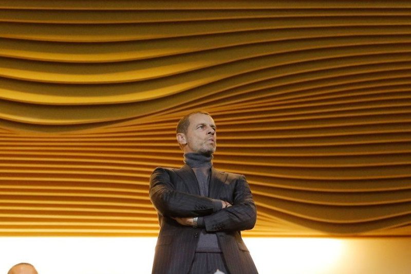 Αποθέωσε Γκαγκάτση ο Τσέφεριν - Τι είπε για τη διαιτησία στην Ελλάδα