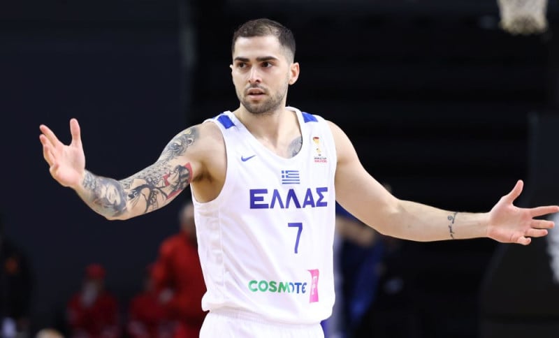 O Tολιόπουλος