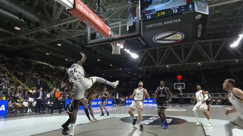 Με ακτίνες... λέιζερ οι πάσες του Ερτέλ (ΒΙΝΤΕΟ)