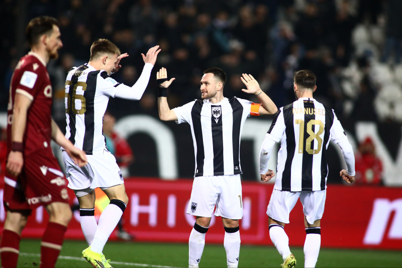 ΠΑΟΚ: Ιστορικό sold out-«Εξαφανίστηκαν» οι 2026 συλλεκτικές φανέλες!