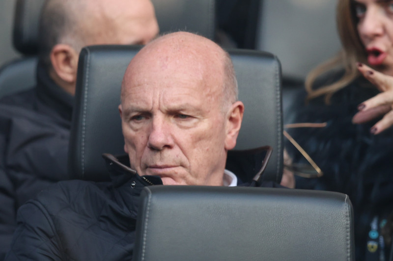 Υψηλή παρουσία στη Φιλαδέλφεια! Βλέπει ΑΕΚ-Λάρισα ο Στιβ Μπένετ