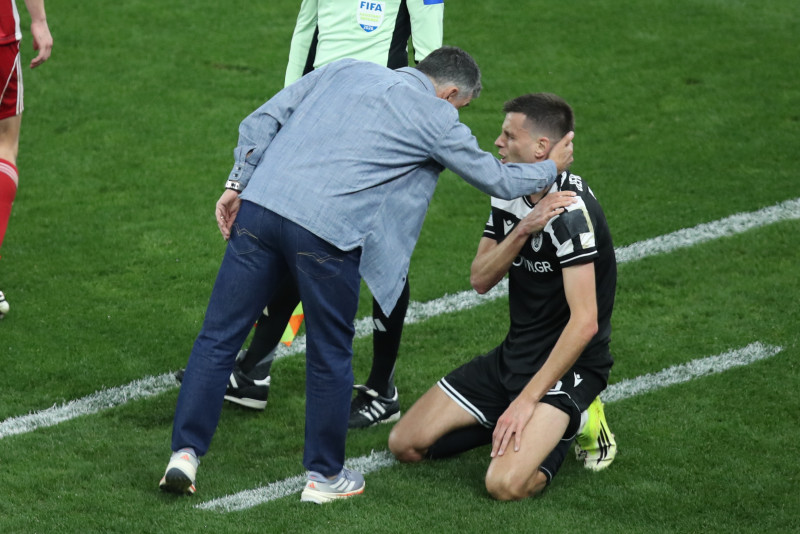 Νεύρα για διαιτητή, έκτακτη σύσκεψη Μεντιλίμπαρ-Γιατί κόπηκε ο Αντρέ Λουίς