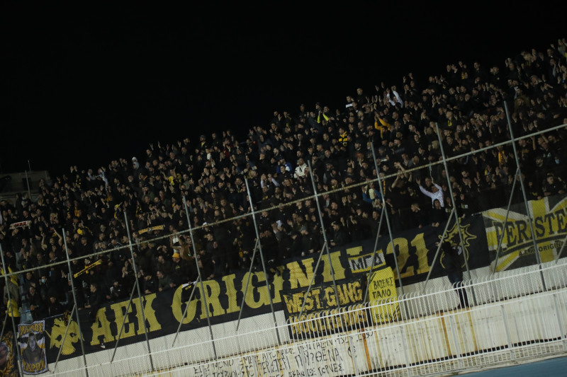 Ένταση μετά το Ατρόμητος-ΑΕΚ! Άμεση επέμβαση της Αστυνομίας στο Περιστέρι