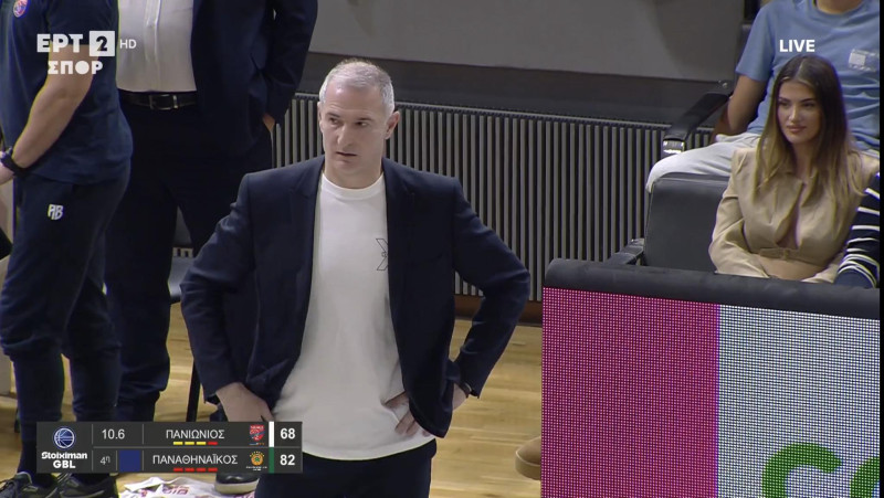 Τη βρήκαμε: Η εντυπωσιακή οπαδός που έγινε viral στο Πανιώνιος-ΠΑΟ (ΦΩΤΟ)