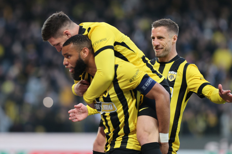 ΑΕΚ για πολλά ερωτηματικά! Τί δεν άρεσε πριν την Τσέλιε (ΒΙΝΤΕΟ)