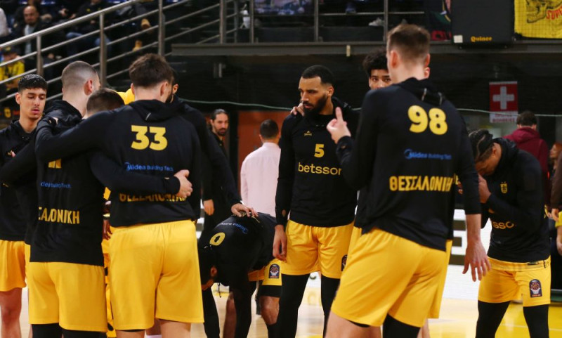 Οι παίκτες της ομάδας μπάσκετ του Άρη