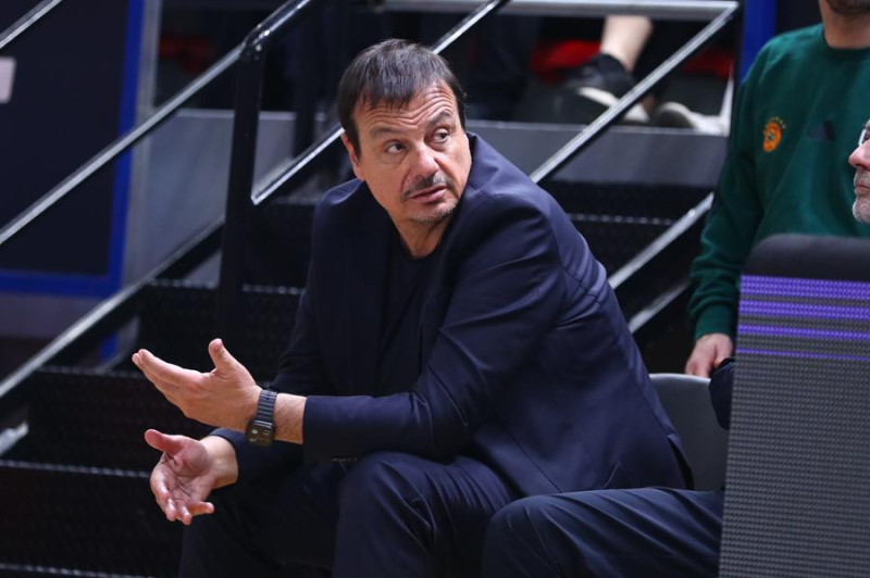 Αταμάν: "Έπρεπε αν ήμασταν πιο έξυπνοι" - Ατάκα για ροτέισον