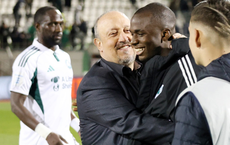 Το «στοίχημα» για Μπενίτεθ, το… φάουλ στις δηλώσεις και ο νέος Παναθηναϊκός