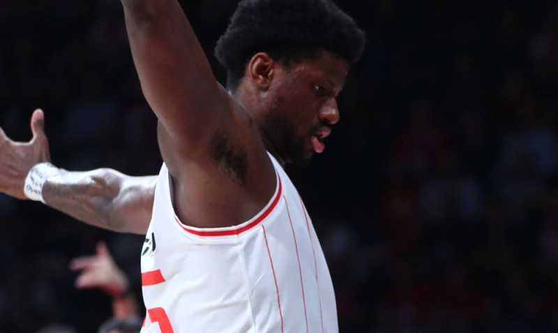 Ο Ντάνιελ Οτούρου