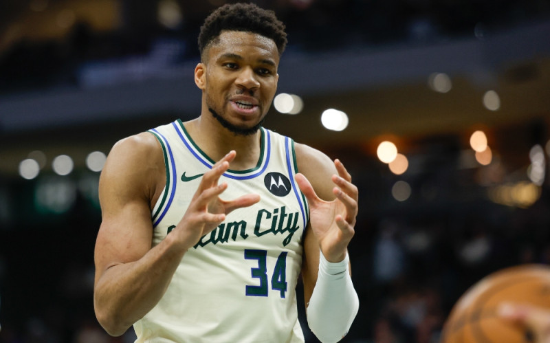 Αποκάλυψη ESPN: "Ξέρει τι θέλει ο Γιάννης - Ήρθε η ώρα της αποχώρησης"