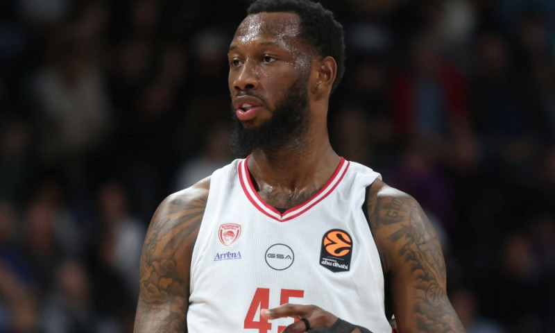 Ο Ντόντα Χολ