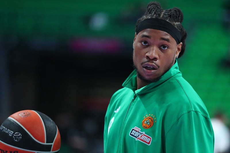 Το "αντίο" των γονιών του Χολμς σε ΠΑΟ - Ειδική αναφορά στον κόσμο (vid)