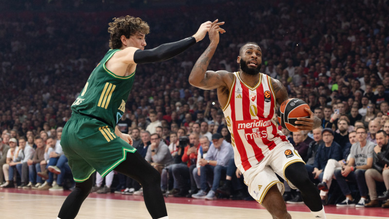 Το... συνεχίζουν για Ολυμπιακό, ΜακΙντάιρ - Βλέπουν πολυετές συμβόλαιο!