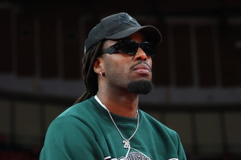 Με μπλούζα Θύρας 13 στο ΣΕΦ ο Λεσόρ! (ΦΩΤΟ)