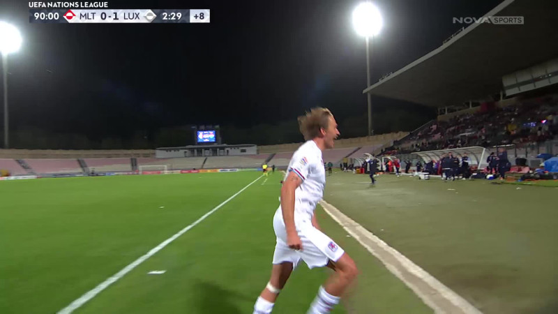 Γκολ με απευθείας εκτέλεση κόρνερ το Λουξεμβούργο (ΒΙΝΤΕΟ)
