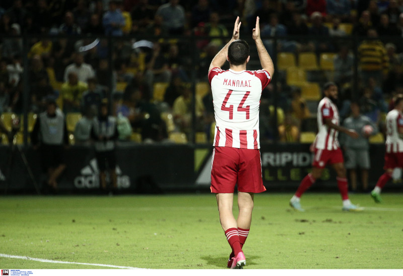 Ο Κώστας Μανωλάς βρήκε την... Ιθάκη του στη Νάξο (ΒΙΝΤΕΟ)