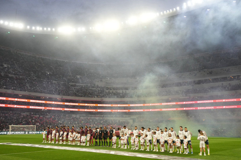 Τραγωδία πριν το Μεξικό – Πορτογαλία - Νεκρός οπαδός από πτώση στο Αζτέκα